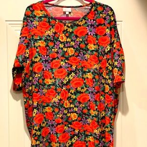 LuLaRoe Irma floral Tunic Size M